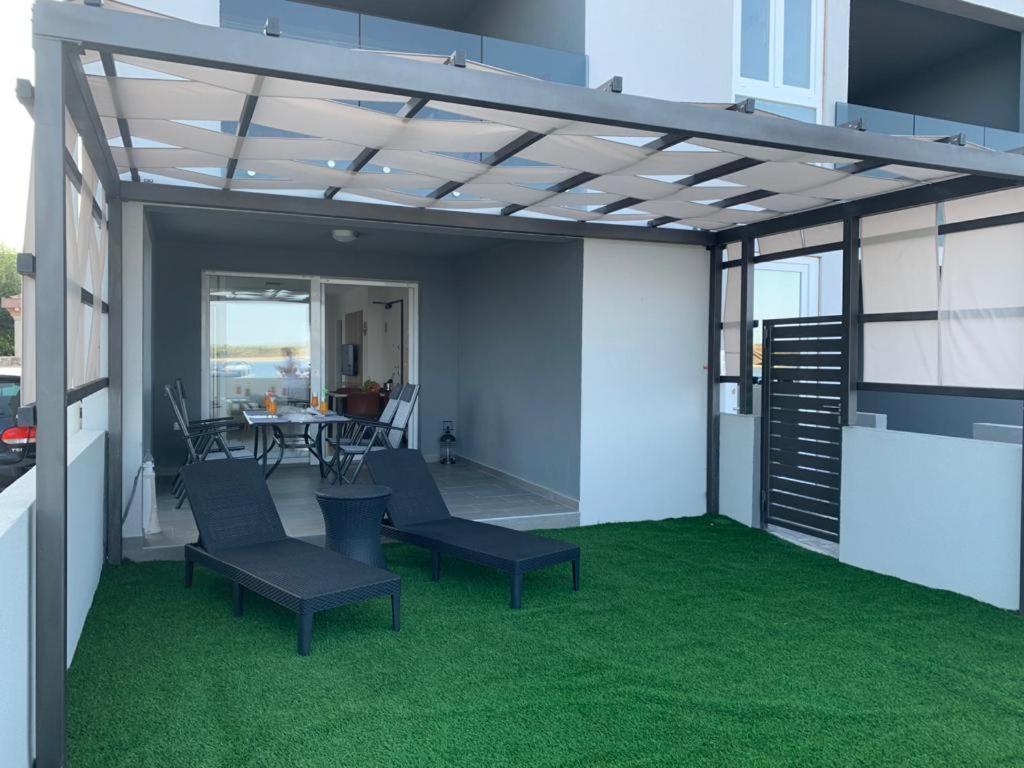 Apartmani Sunside Nin Exterior photo