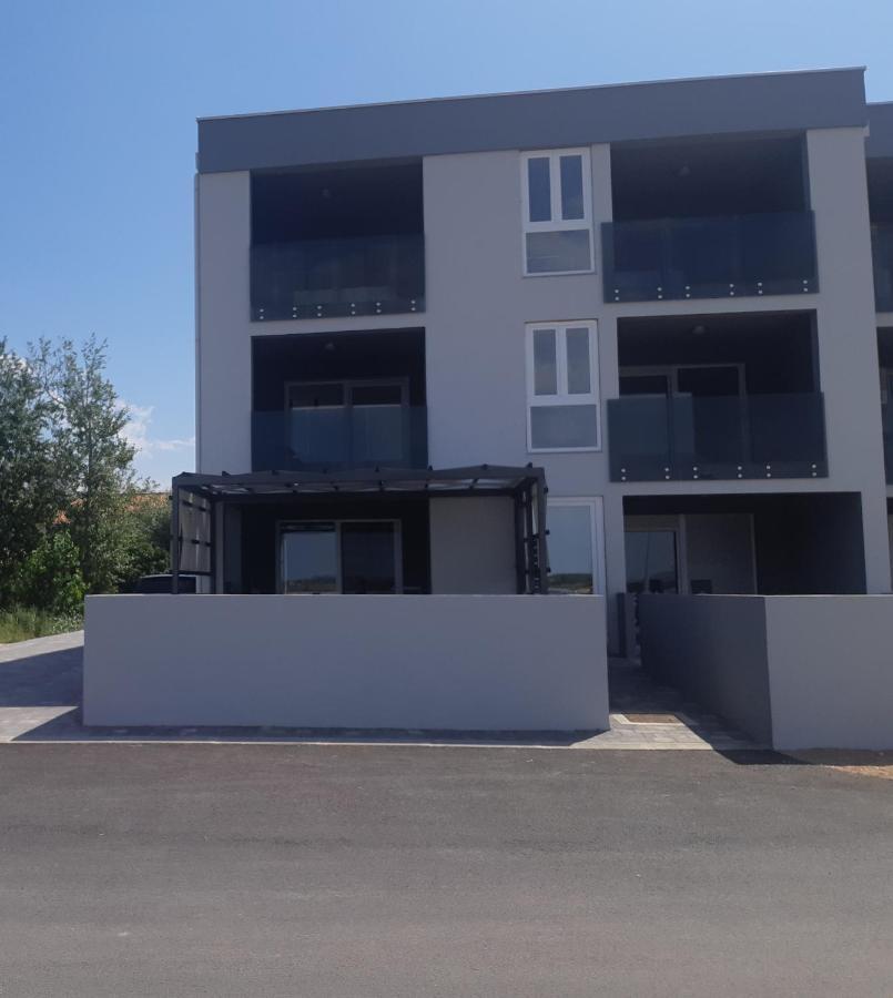 Apartmani Sunside Nin Exterior photo