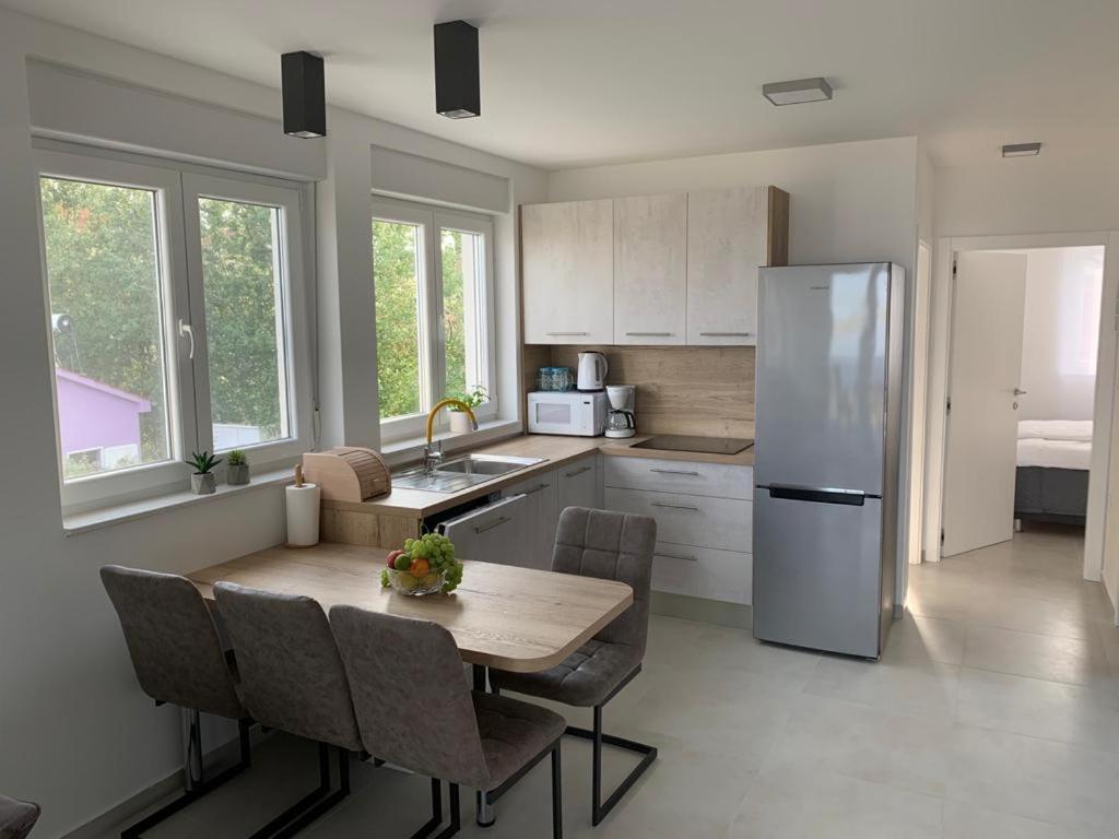 Apartmani Sunside Nin Exterior photo